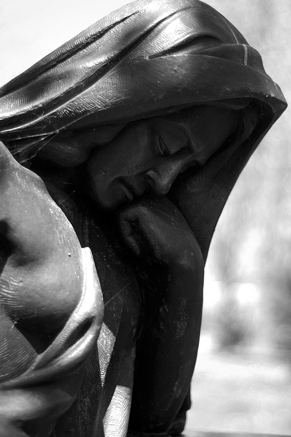 Statues in Toronto. Jane's Walk 2012. Photography by Leah Snyder. 
