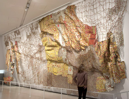 450px-cropped-ROM2010_11640_1 "Straying Continents" by El Anatsui